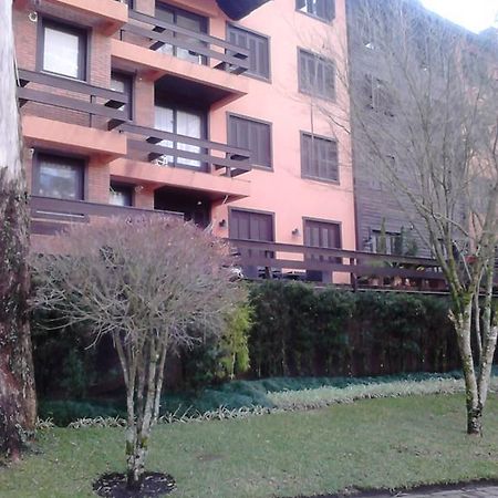 Апартаменти Apartamento Com Vista Da Montanha - Грамаду Номер фото